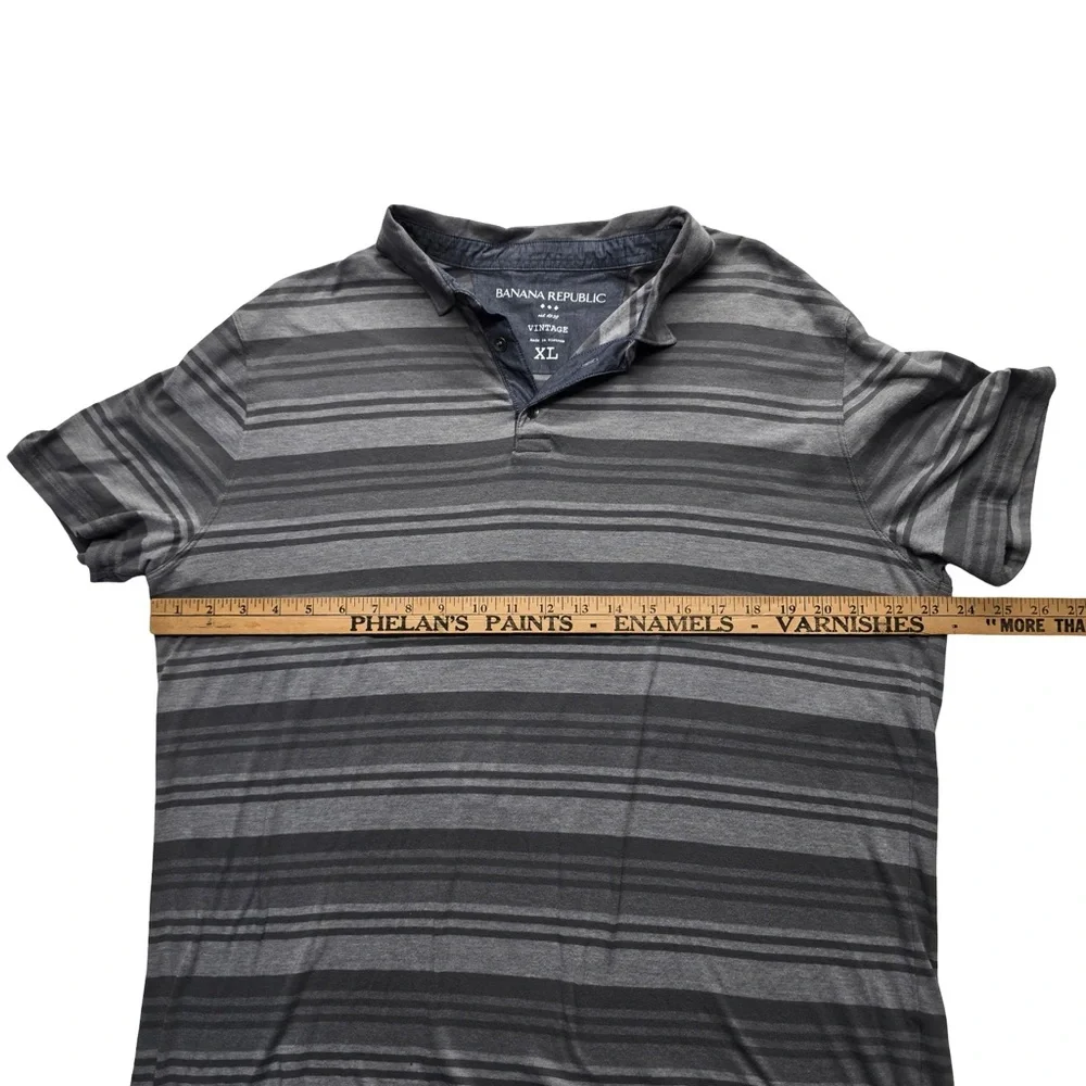 Banana Republic Vintage Stripe Polo Shirt Gray Men’s XL‎